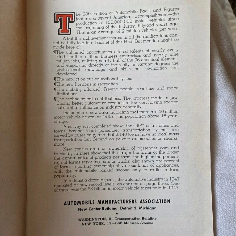 Automobile Manufacturers Association Facts and Figures 1948 Vintage